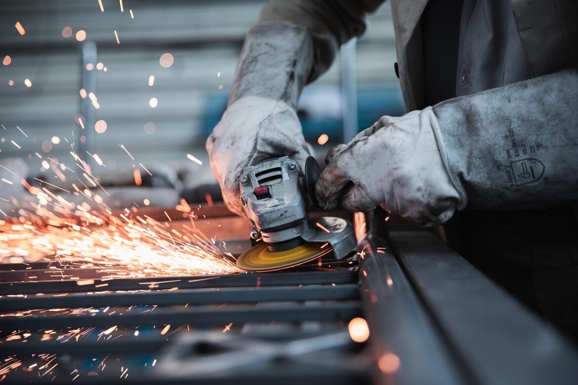 How Digital Transformation is Shaping Manufacturing in 2025
