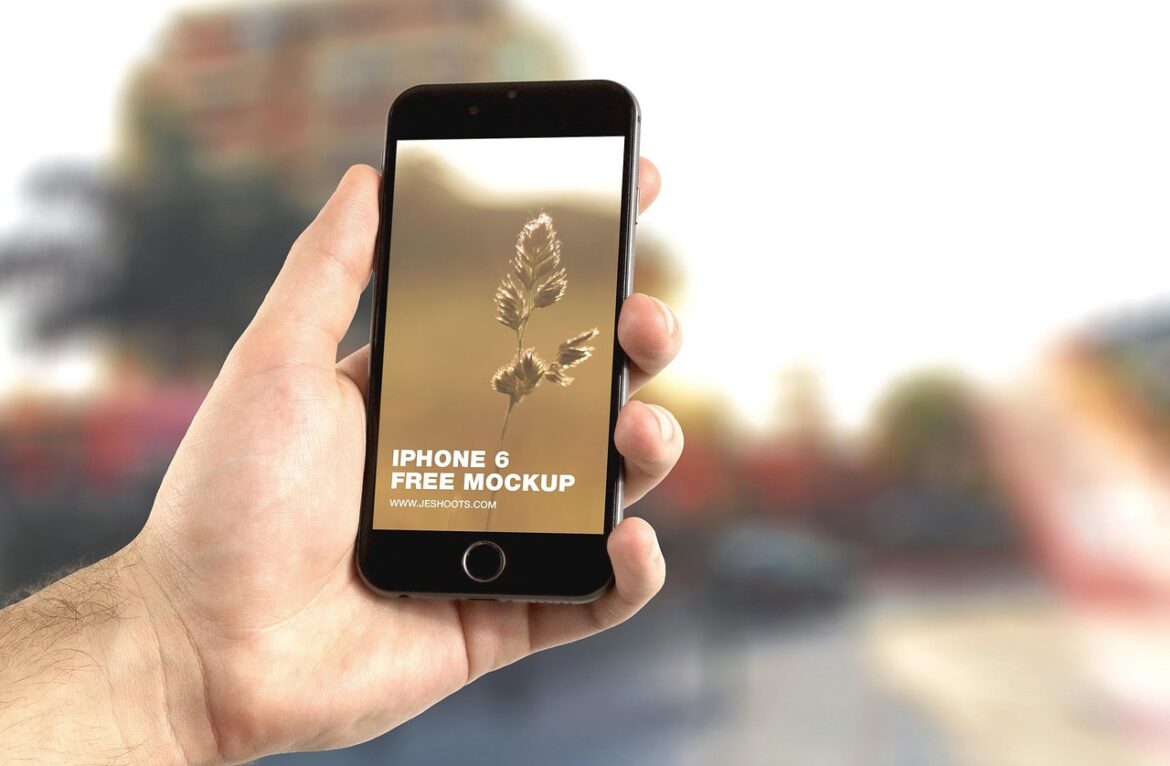 5 Financial Tech Gadgets Reshaping Daily Money Management