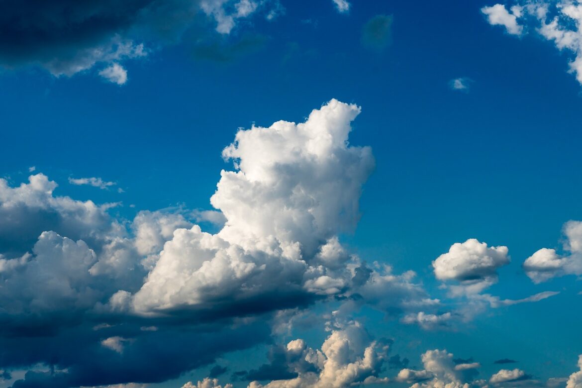 Cloud Services Revolutionizing Weather Forecasting in 2025