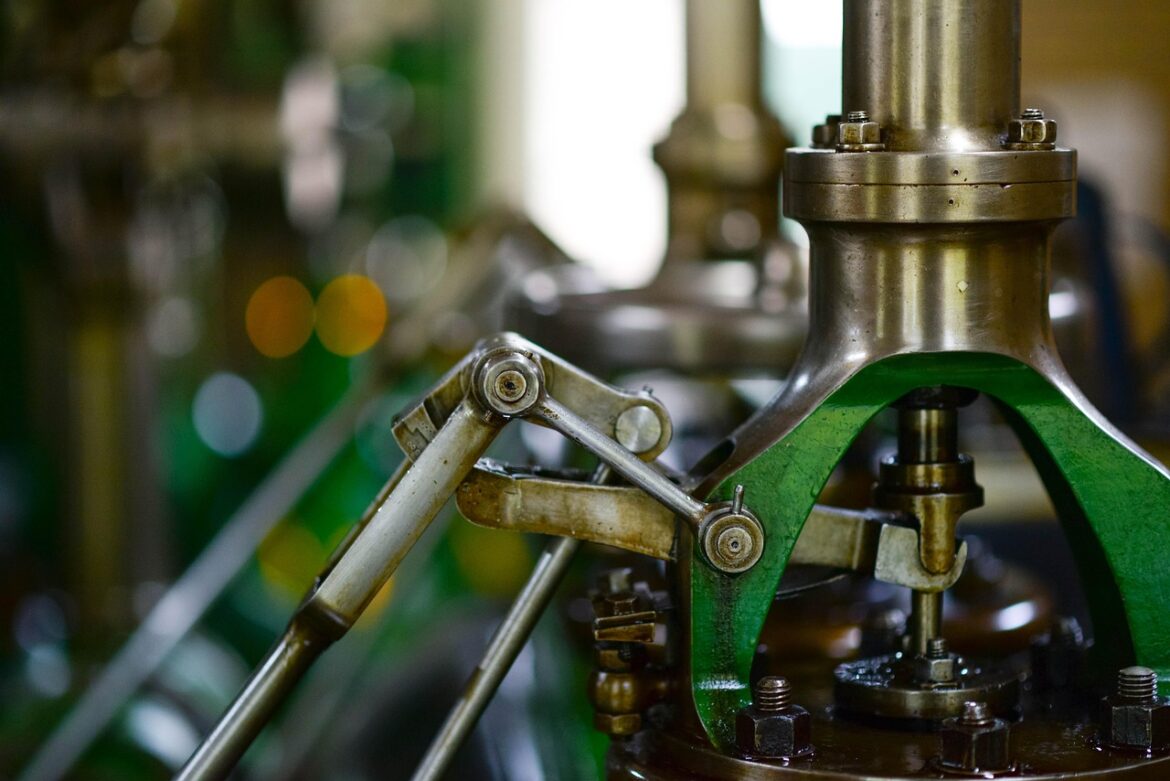 Leading in a New Era: Manufacturing Leadership Trends 2025