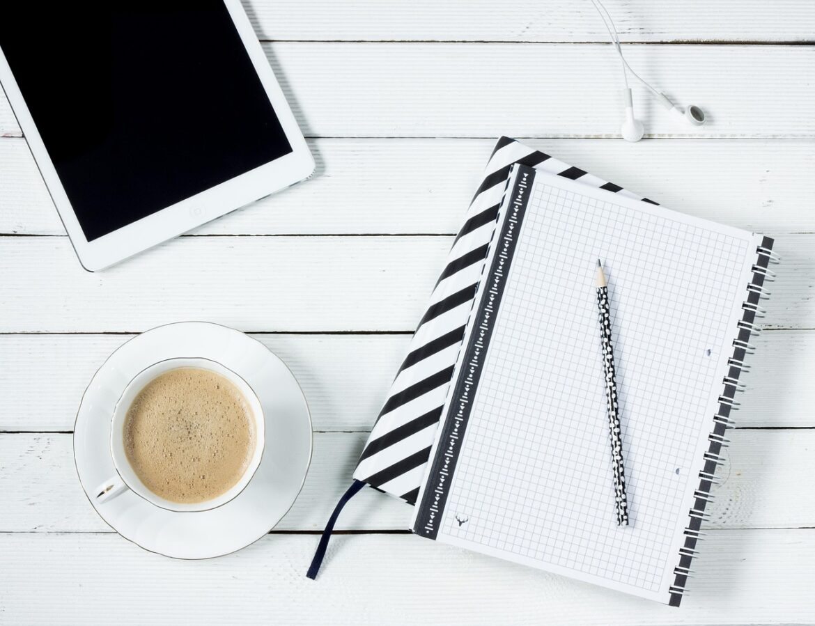 Top Finance Tablets of 2025: Practical Tools for Everyday Money Management