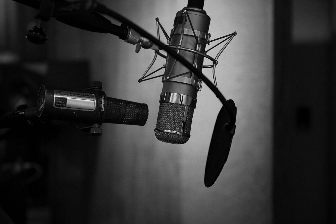 Top 5 Supply Chain Podcasts Revealing Real-World Stories and Trends