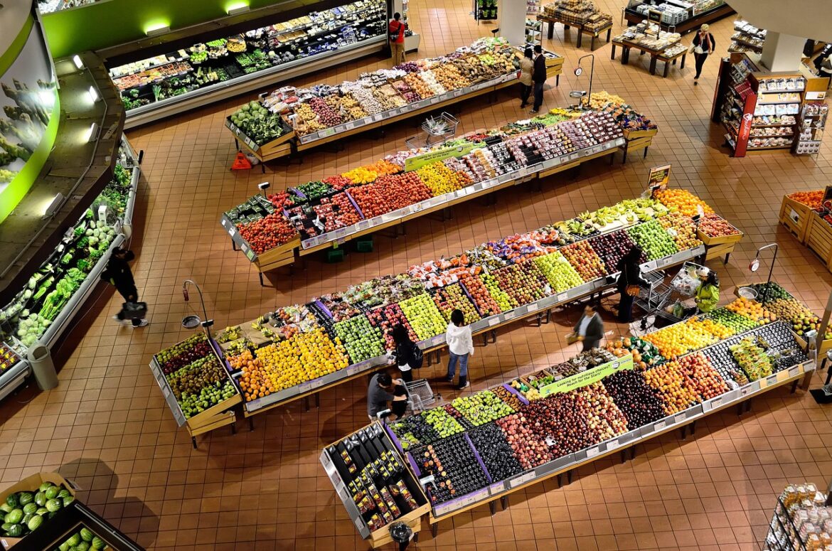 AI Transforms Grocery Shopping: Real Stories and Trends in 2025