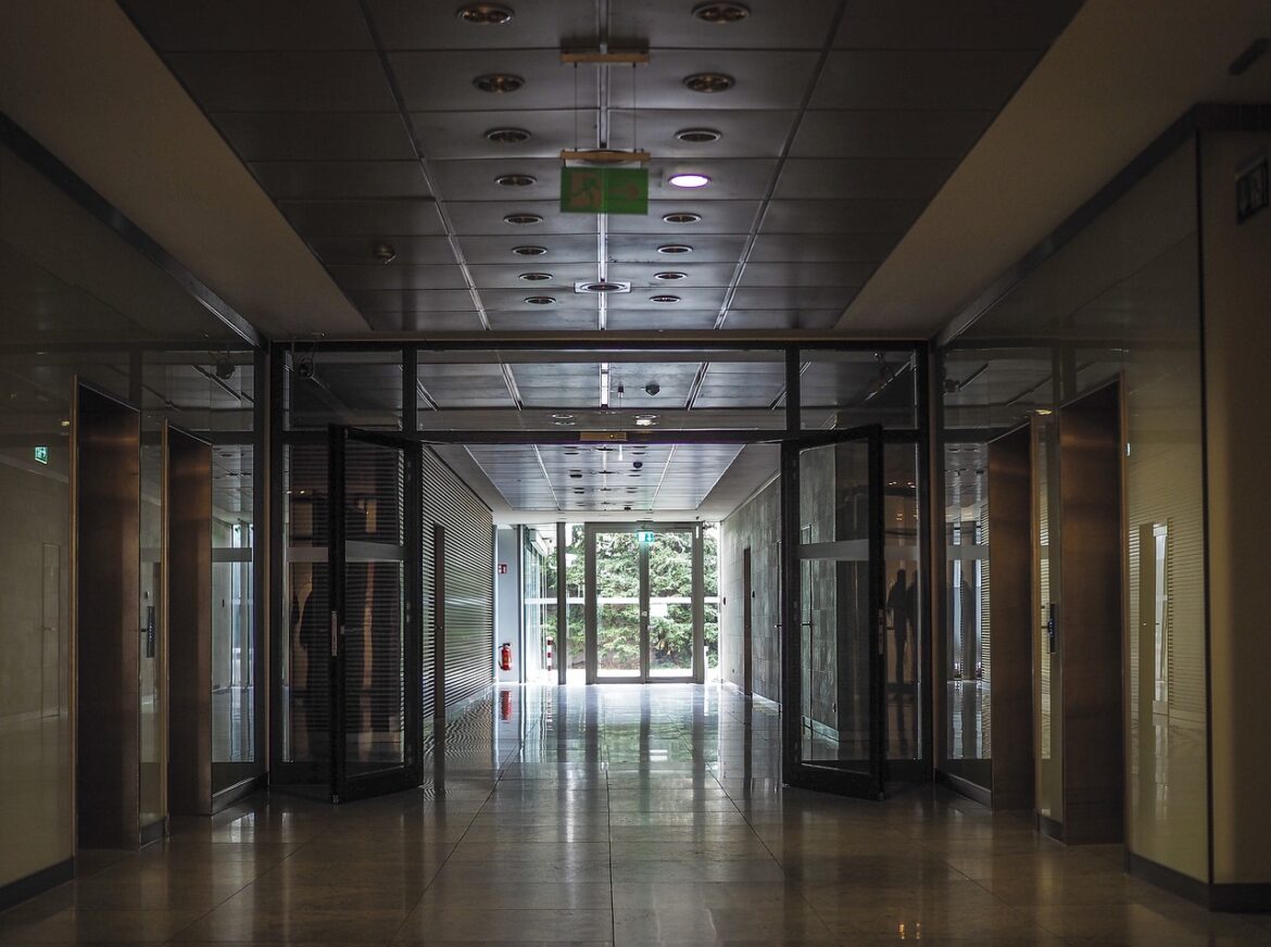 Future Spaces: Trends Reshaping Workplace Communication