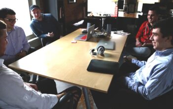 office employees teamwork casual meeting