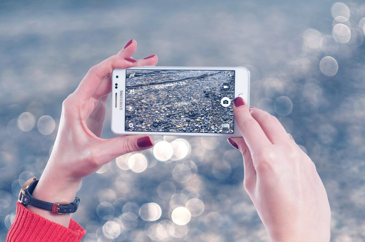 How the Right App Turns Your Phone Into a Project Management Powerhouse
