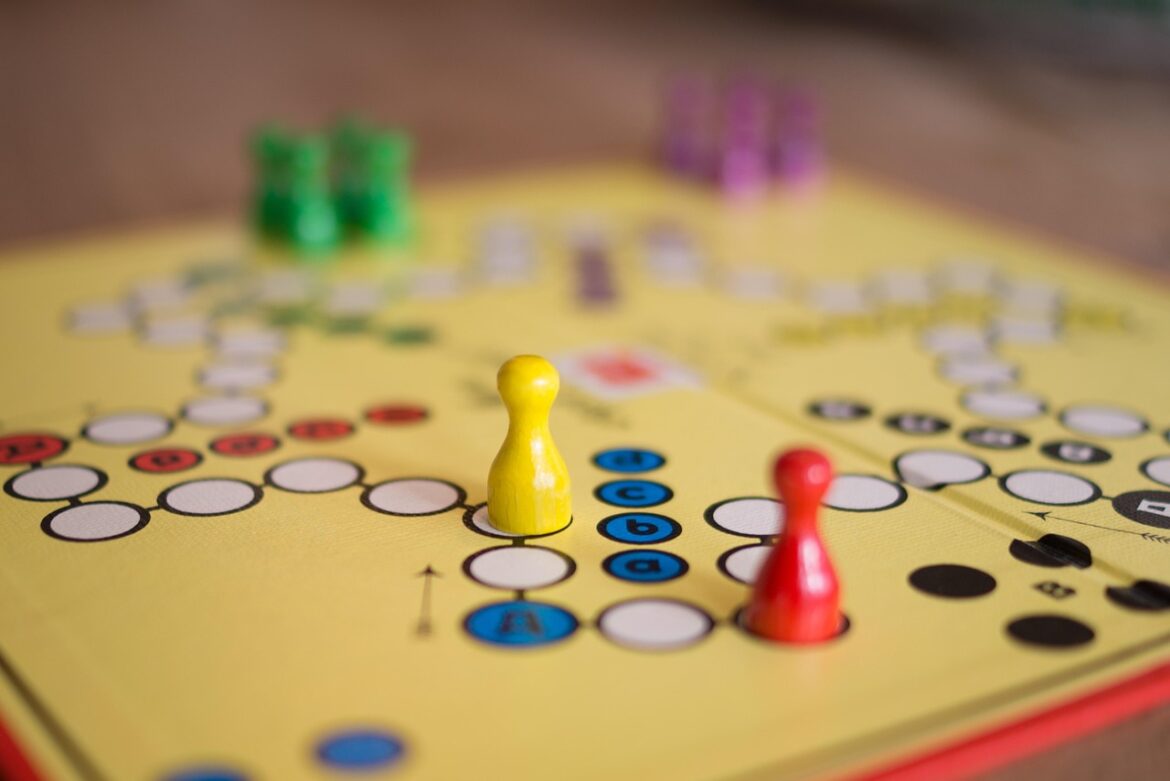 Top 4 Trending Finance Games That Teach You Money Smarts Playfully