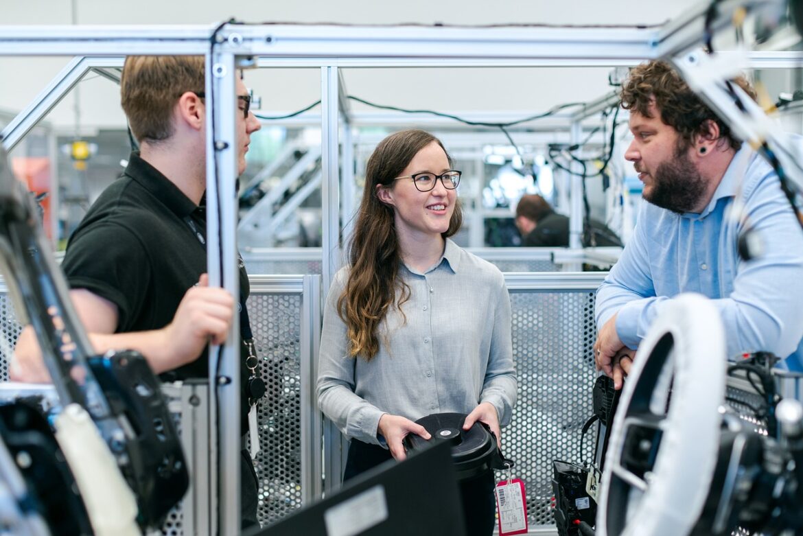 Manufacturing Leadership Trends 2025