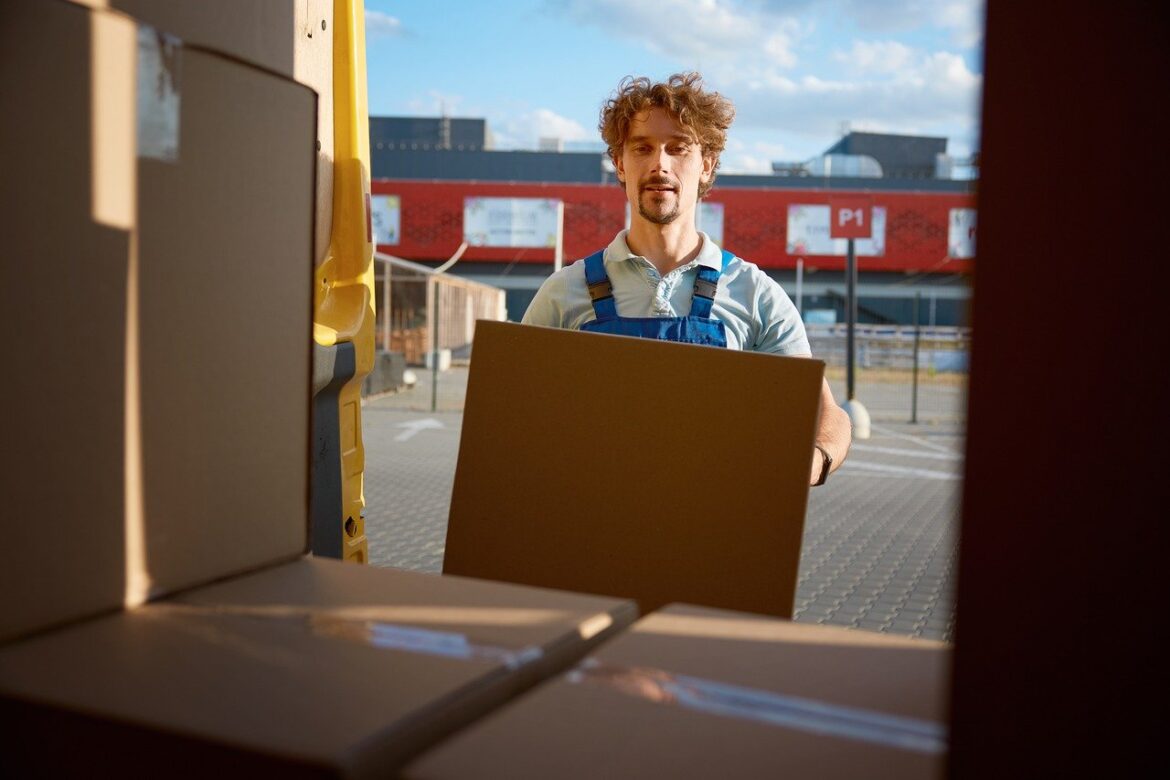 Supply Chain 2025: Krogers Pivot, AI Advances, and Global Trade Shifts