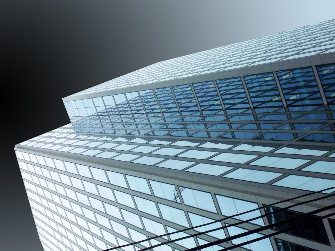 HR Shifts Boosting Stocks: 2026s Key Workforce Wins