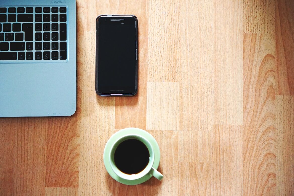 Top Phones Revolutionizing Office Admin Workflows
