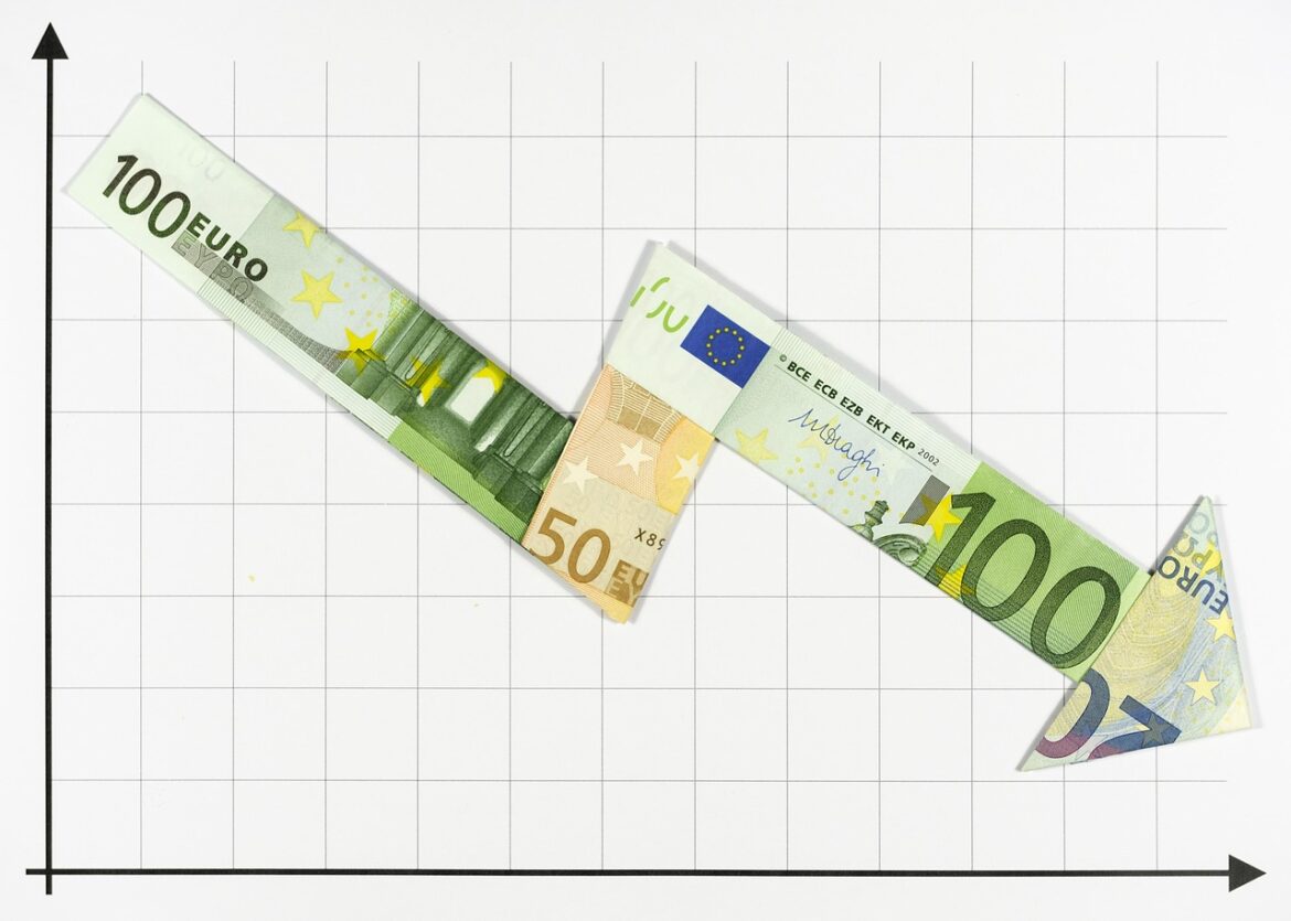 Hot Finance Podcasts Decoding 2026 Money Moves