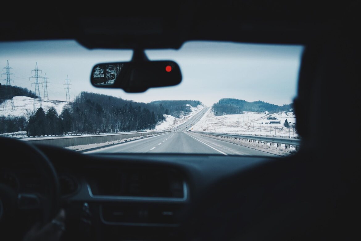 AI Ignites Auto Revolution: 5 Hot Trends in 2026