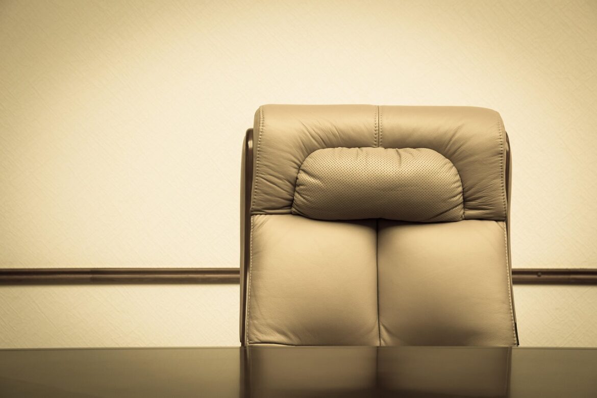 Top 5 Tools Boosting Workplace Chatter in 2026