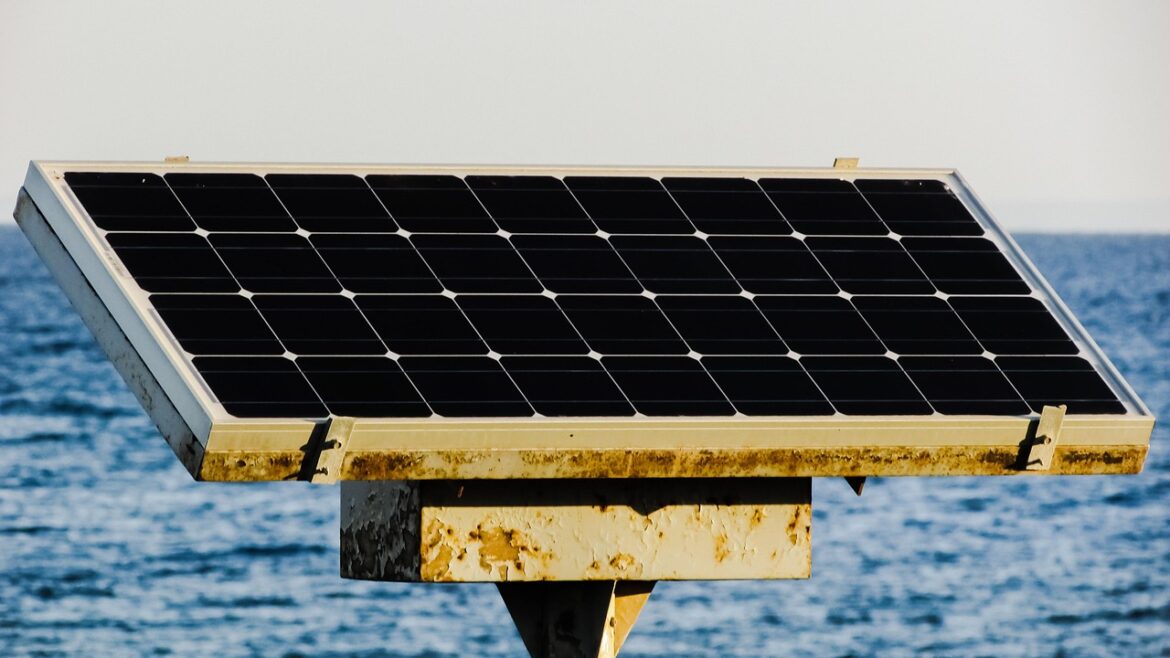 Greener Tech: 5 Trends Saving Planets Profits